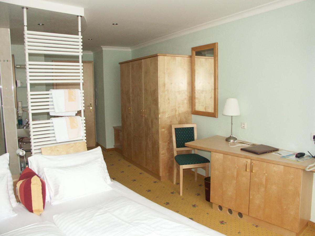 Hotel Alpina Nature-Wellness Wenns Bagian luar foto
