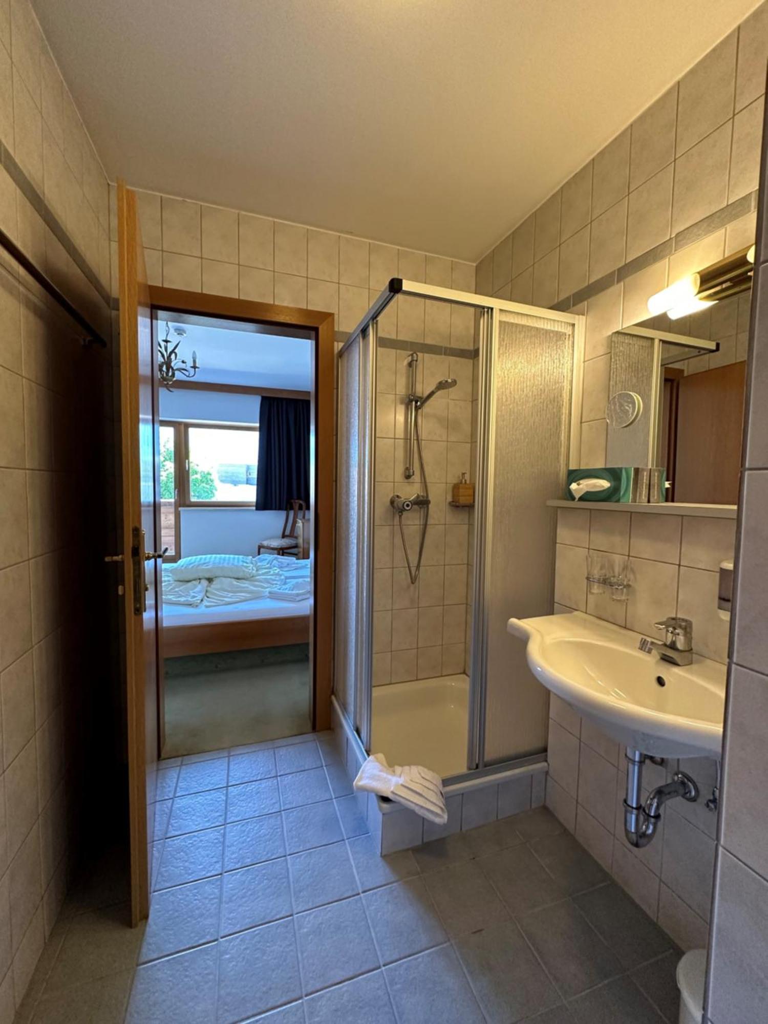 Hotel Alpina Nature-Wellness Wenns Bagian luar foto