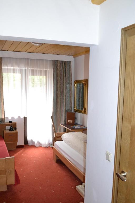 Hotel Alpina Nature-Wellness Wenns Ruang foto