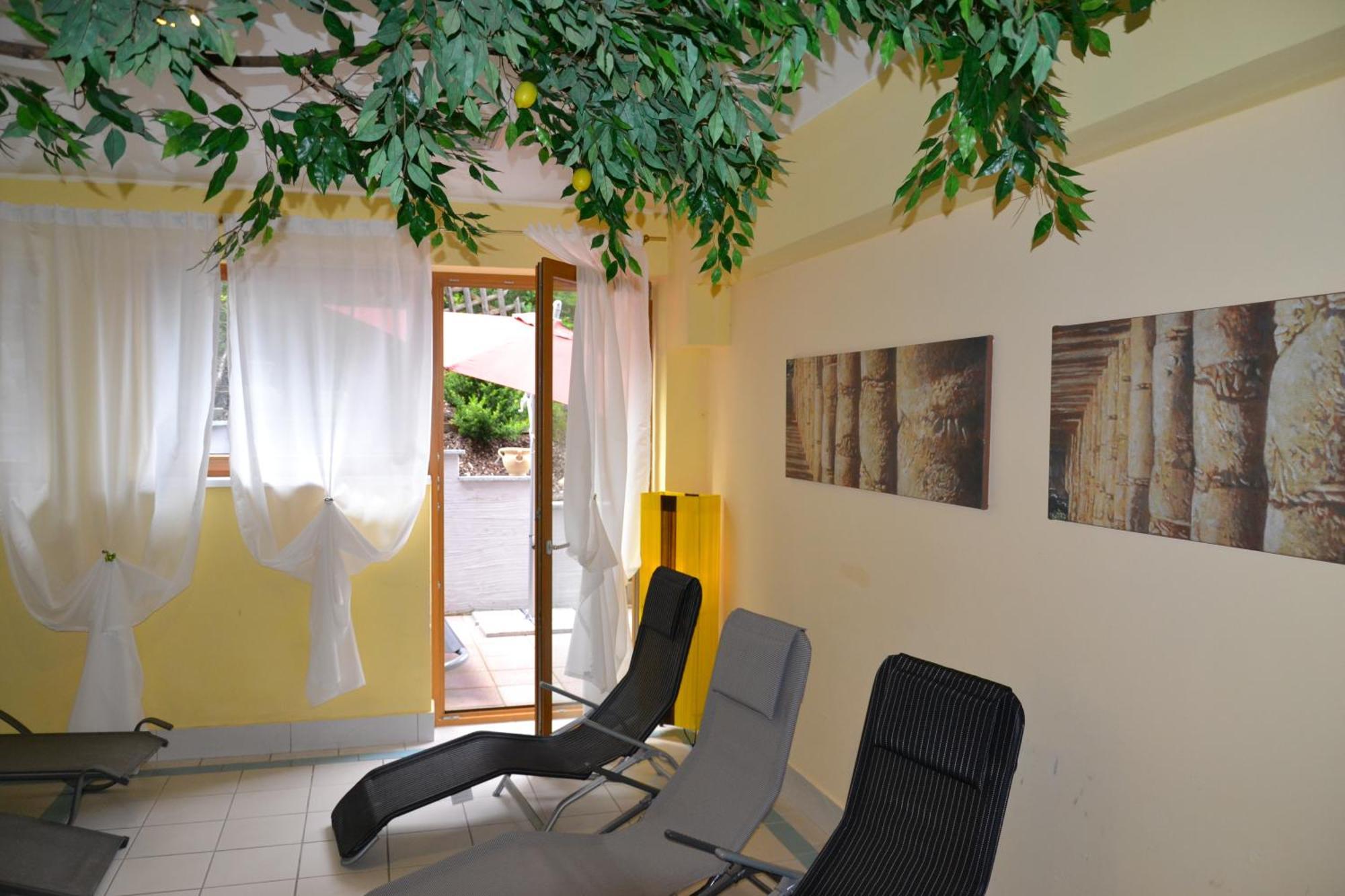 Hotel Alpina Nature-Wellness Wenns Bagian luar foto