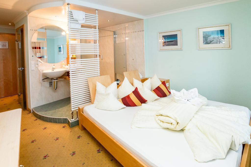 Hotel Alpina Nature-Wellness Wenns Bagian luar foto